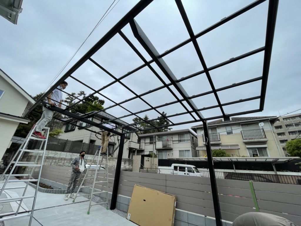 フレーム組立作業